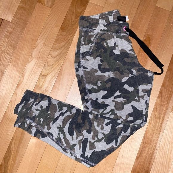 HARD CANDY - Army Print Track Pants - Picture 2 of 3